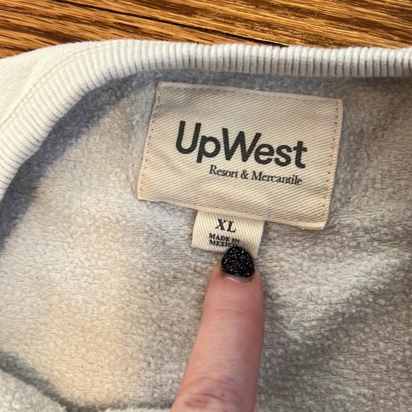 Upwest light grey crewneck sweatshirt in XL - Picture 4 of 5